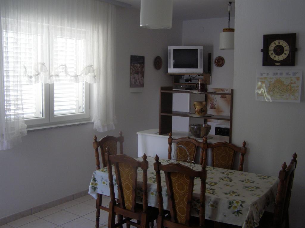 Apartmán Rovis *