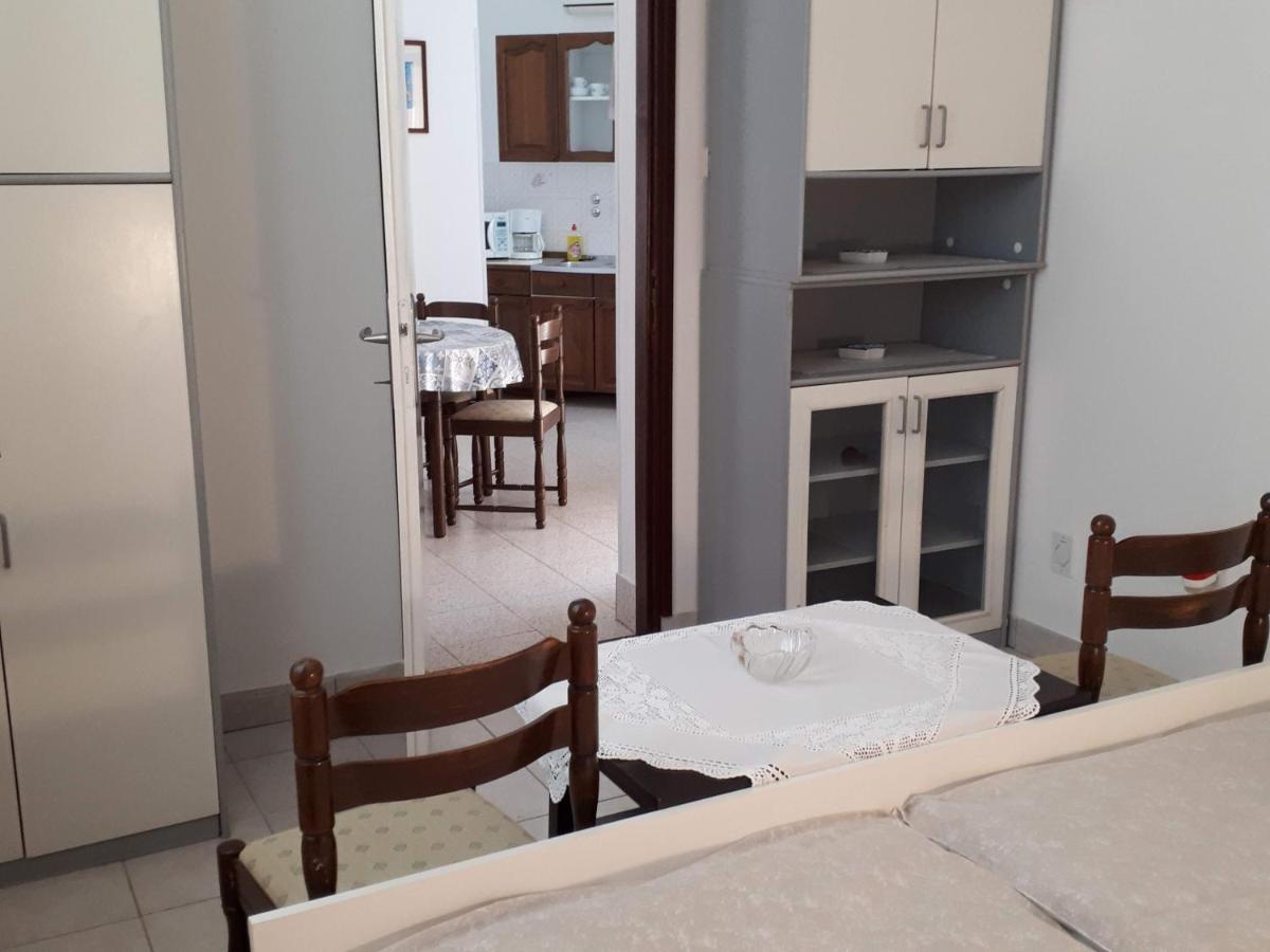 Rovis Apartmán